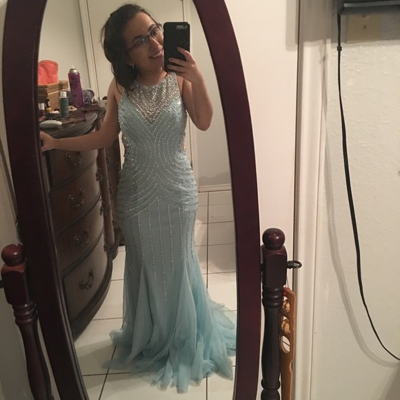 💃 David's Bridal Dress 💃 - Picture 3 of 4